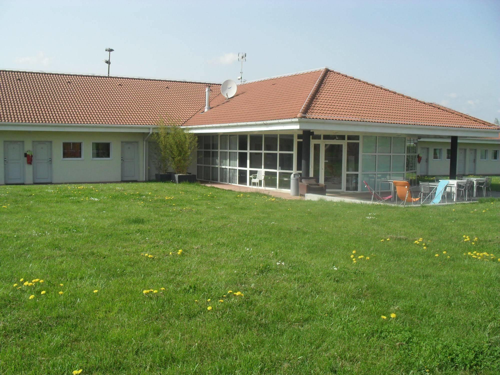 Hotel Evan Lempdes sur Allagnon Exterior foto